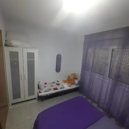 Apartman Kostic 아파트 Skála Neón Epivatón